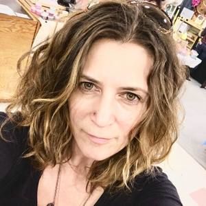 Meet your Posher, Anne marie